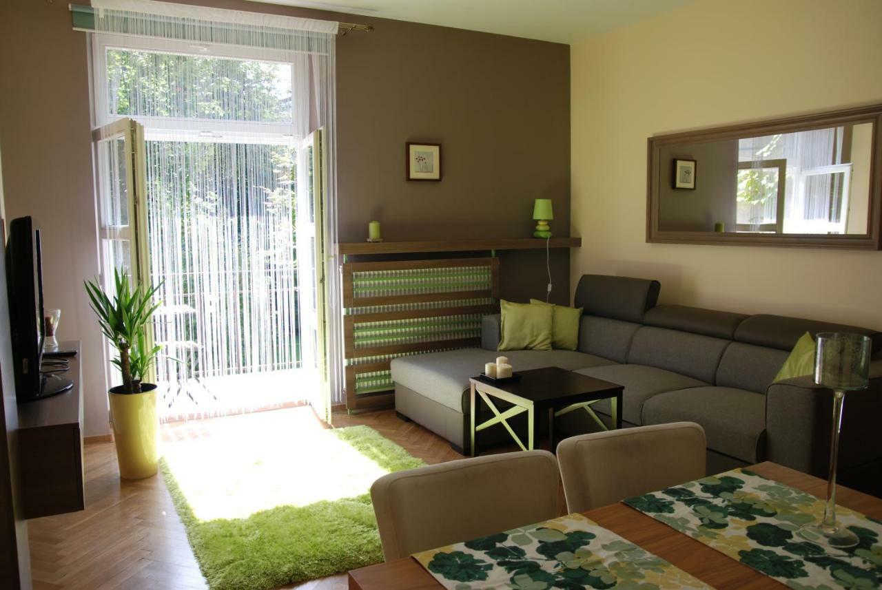 Excellent With Balcony Krakau